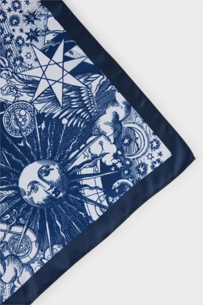 Woman Patterned Bandana