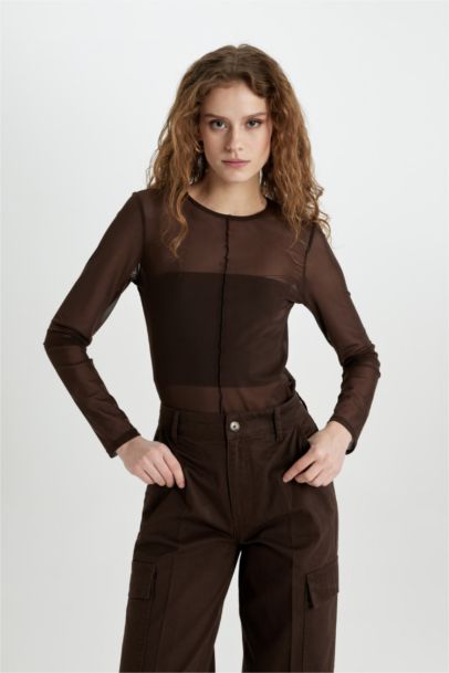 Slim Fit Dar Kesim Bisiklet Yaka Tül Uzun Kollu Tişört