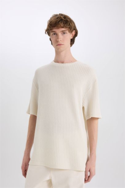 Boxy Fit Crew Neck Short Sleeve T-Shirt