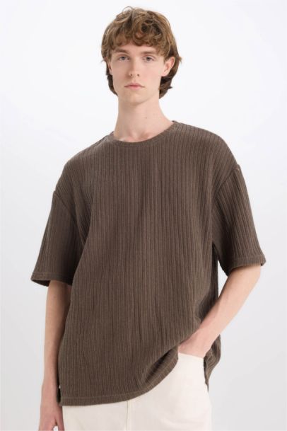 T-shirt boxy à col rond manches courtes