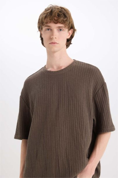 T-shirt boxy à col rond manches courtes