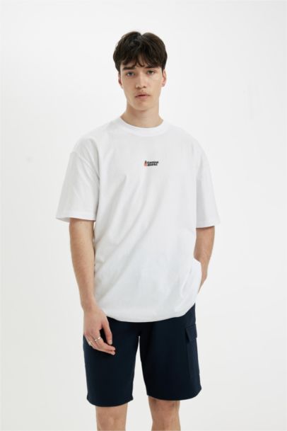 Boxy Fit Crew Neck Back Printed T-Shirt