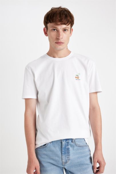 T-shirt à col rond et manches courtes