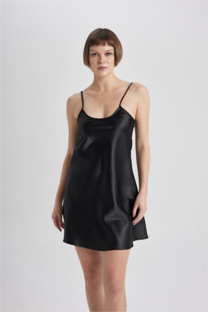 Regular Fit V-Neck Satin Dress