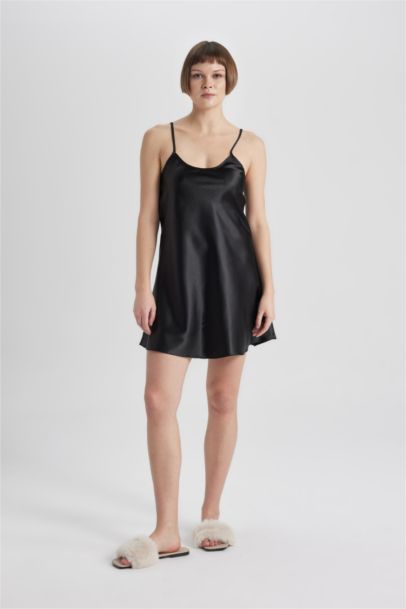 Regular Fit V-Neck Satin Dress