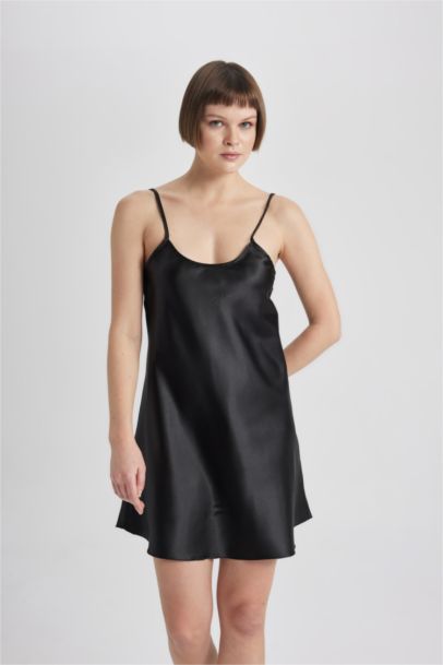 Regular Fit V-Neck Satin Dress