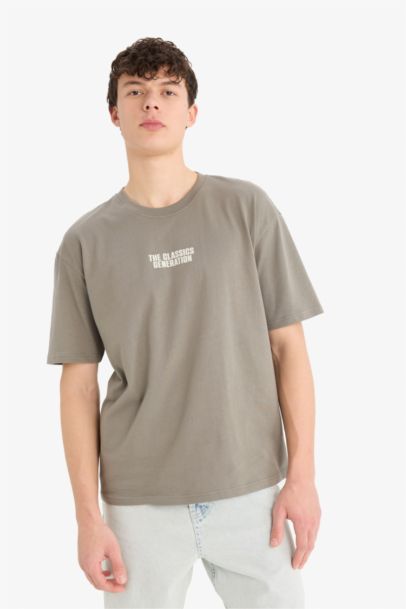 Oversize Fit Crew Neck Short Sleeve T-Shirt