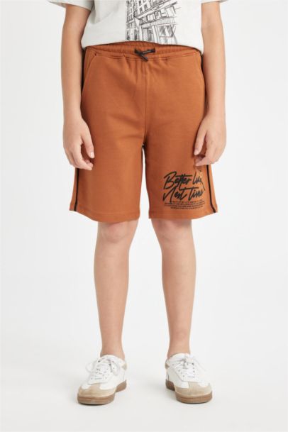 شورت ولادي قماش رقيق قصة عادية