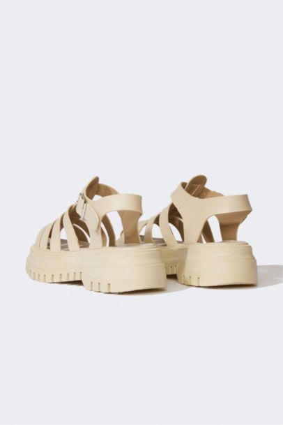 Woman High Sole Faux Leather Sandals