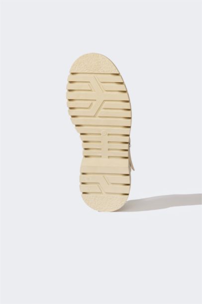 Woman High Sole Faux Leather Sandals