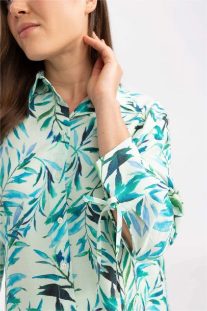 قميص ردن طويل قصة عادية منقوش