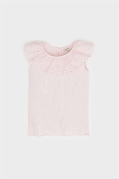 ديباردور قصة عادية بدون كم بياقة بالدانتيل