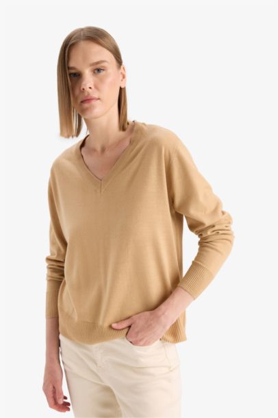 Relax Fit V-Neck Pullover