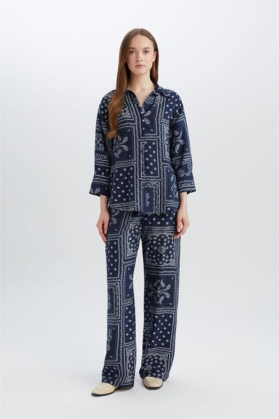 Pantalon large imprimé à taille haute