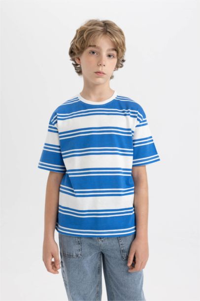 Boy Oversize Fit Crew Neck Striped Short Sleeve T-Shirt
