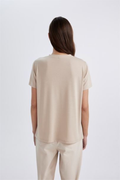 Regular Fit Crew Neck Short Sleeve T-Shirt