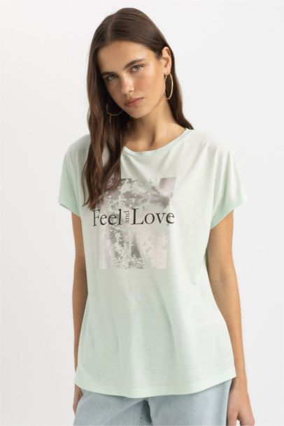 تيشيرت نص كم قطن قصة عادية مطبوع