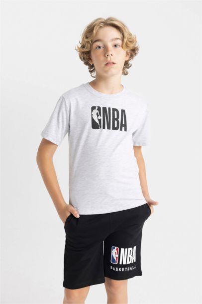 NBA Wordmark Bisiklet Yaka Kısa Kollu Tişört Erkek Çocuk
