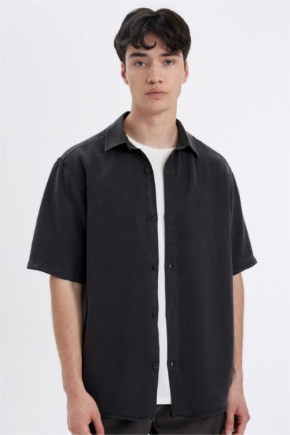 قميص نص كم قصة عادية