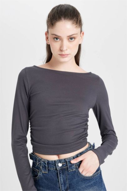 تيشيرت بيزك سادة ردن طويل بياخة مستديرة