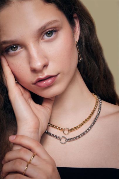 Woman Thick Chain Ring Detailed Gold Necklace