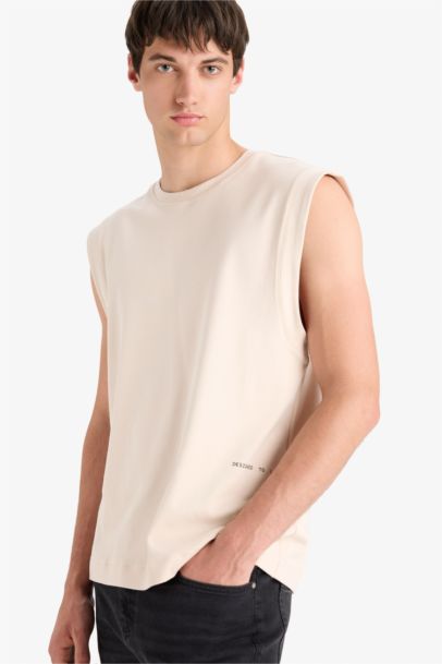 Boxy Fit Printed Crew Neck Sleeveless Tank Top