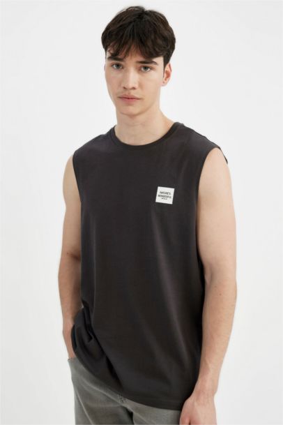 ديباردور مطبوع قصة عادية برقبة مستديرة