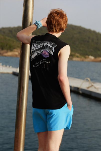 تيشيرت كت اوفر سايز مطبوع بدون ردن