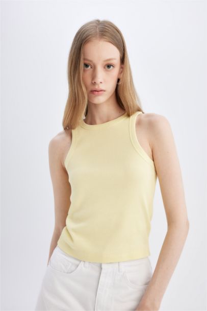 Slim Fit Camisole Halter Collar Tank Top