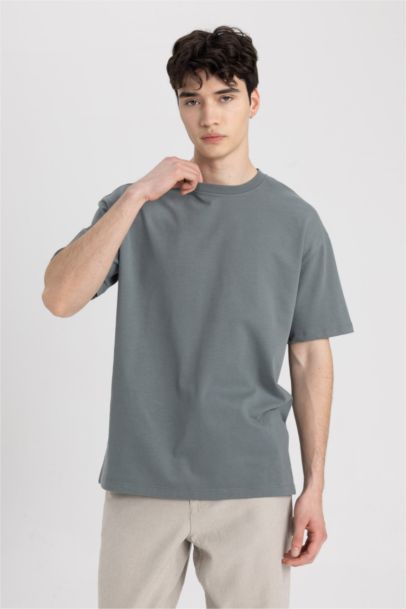 Boxy Fit Crew Neck Short Sleeve T-Shirt