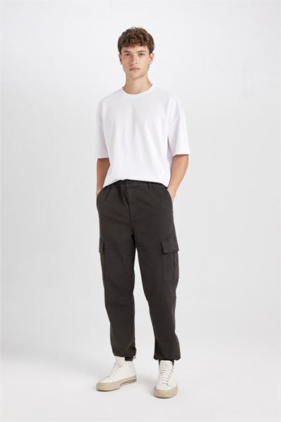 Regular Fit Jogger Cargo Pants