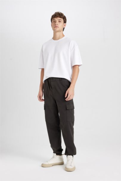 Regular Fit Jogger Cargo Pants