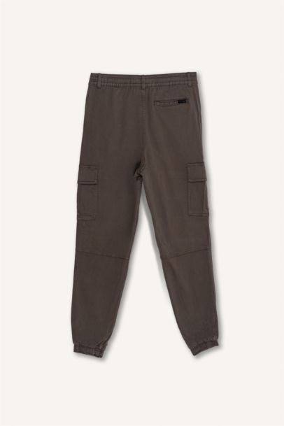 بنطلون كارجو جبردين قصة عادية بجيب