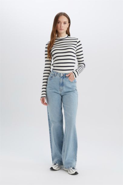 Yarım Balıkçı Yaka Çizgili Uzun Kollu Tişört