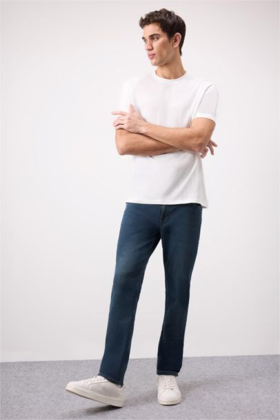 Pedro Slim Fit Normal Waist Slim Leg Jeans