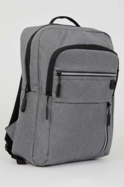 جنطة مدرسة للجنسين