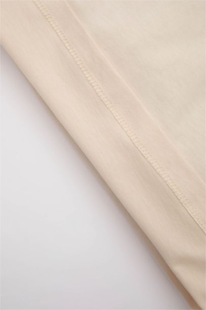 سيت ولادي تيشيرت وشورت بطبعة شعار - قطعتين