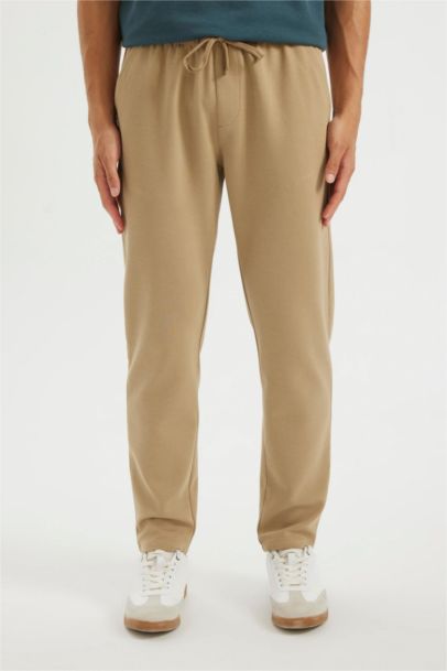 بنطرون جوجر فيت برجل ضيق