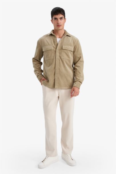 بنطرون قصة عادية ورجل ضيق