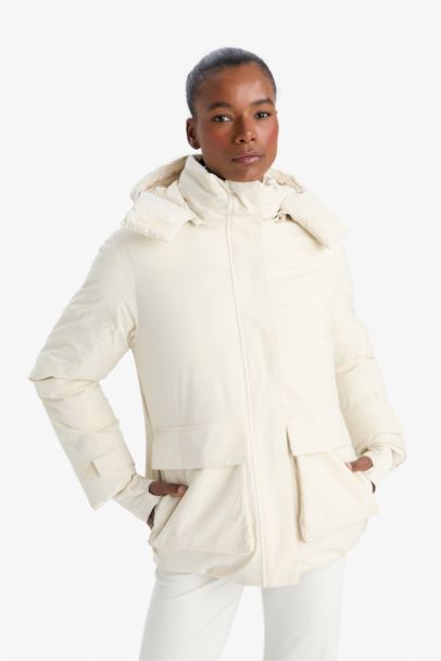 Jacket imperméable avec capuche et poches de DefactoFit