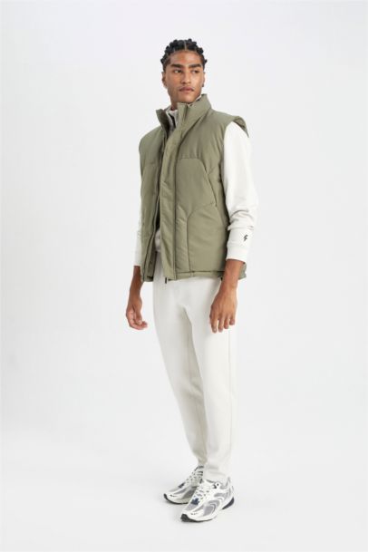 Su Geçirmez Şişme Yelek Rüzgar Geçirmez Normal Kesim Dik Yaka Fermuarlı Cepli