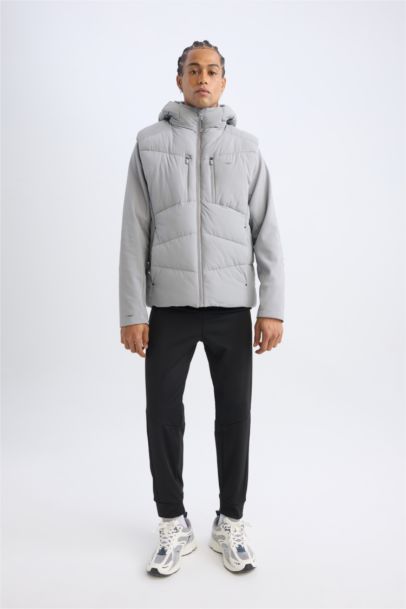 DeFactoFit Regular Fit Detachable Sleeve Detailed Windproof Waterproof Jacket