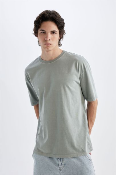 Oversize Fit Crew Neck Short Sleeve T-Shirt