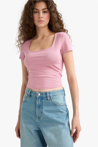 Fitted U Yaka Basic Düz Kısa Kollu Tişört