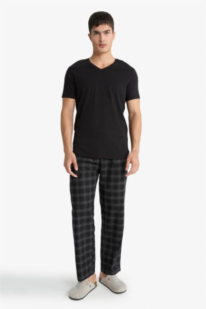 Длинные пижамные брюки в клетку с карманами регулярного кроя
