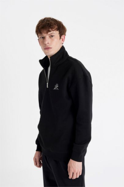 Comfort Regular Fit Rahat Kalıp Fermuarlı Dik Yaka Baskılı Sweatshirt