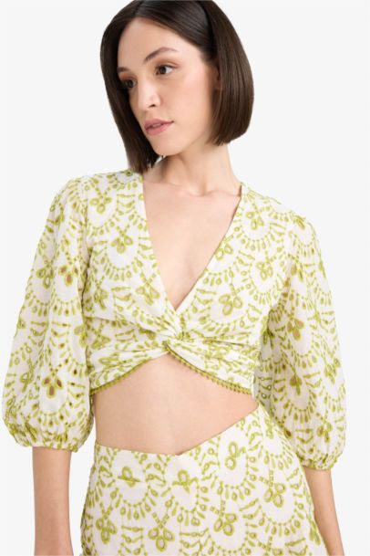 Desenli Nakışlı Brode Plaj Üstü-Fall in Love