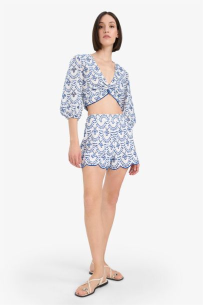 Regular Fit Embroidered brode Beachwear