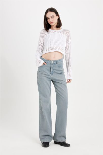 بنطرون جينز وايد ليج برجل واسع بخصر عالي وتأثير باهت