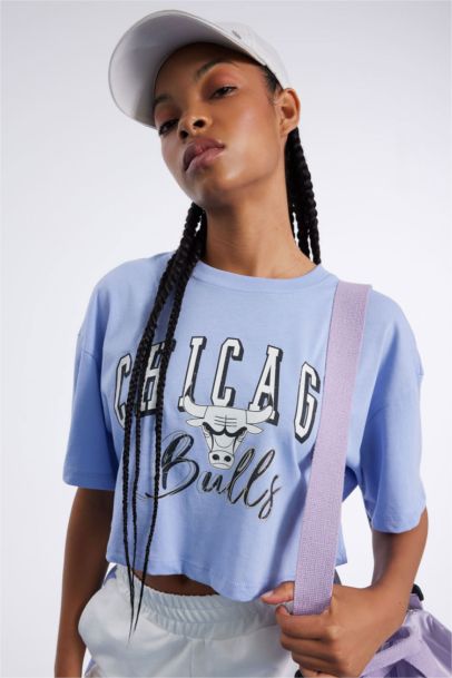 تي شيرت نص كم بياقة مستديرة من شيكاغو بولز